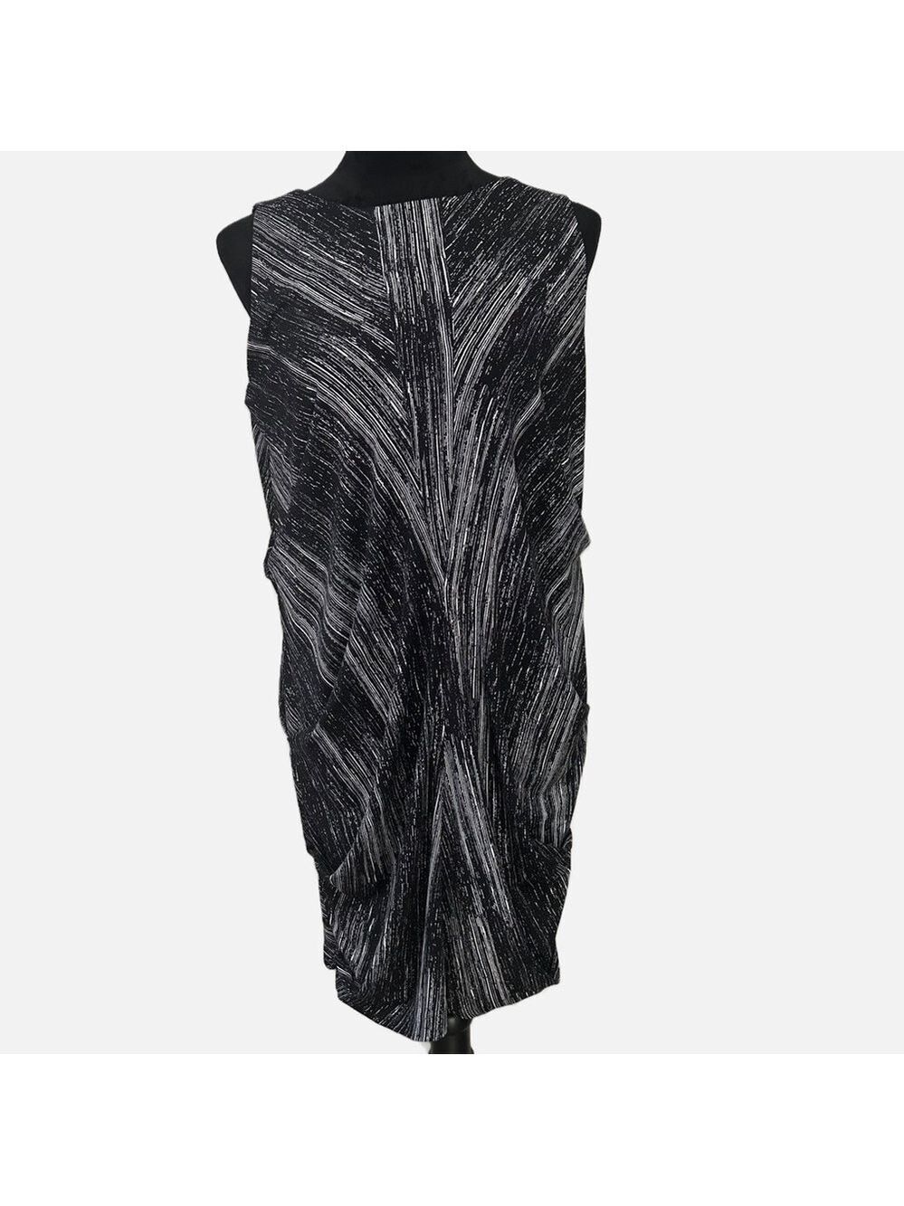 Vivienne Tam Dress Sheath Black White Pleated Small Poly Spandex Blend